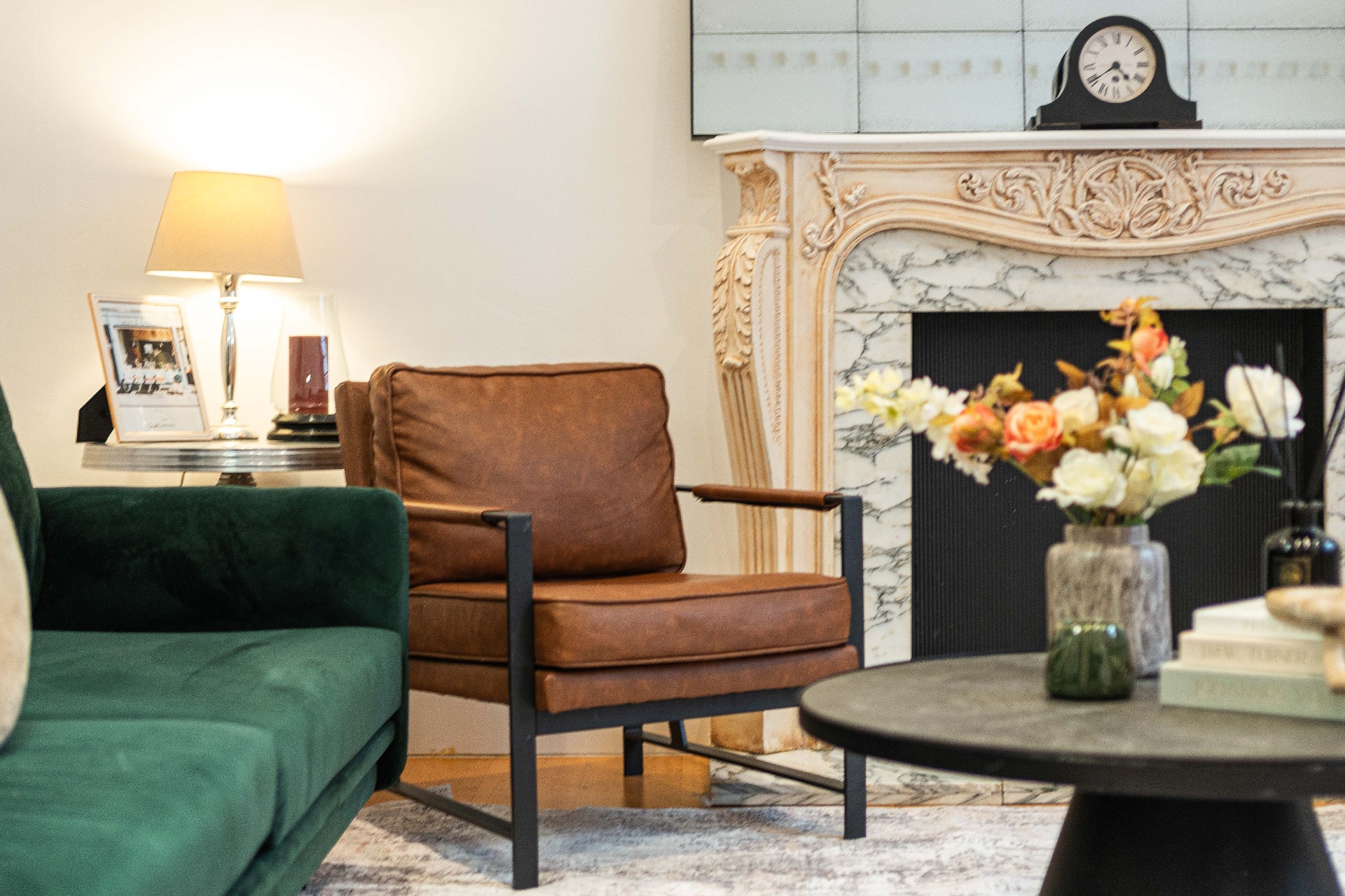 Kensington  staging detail 5