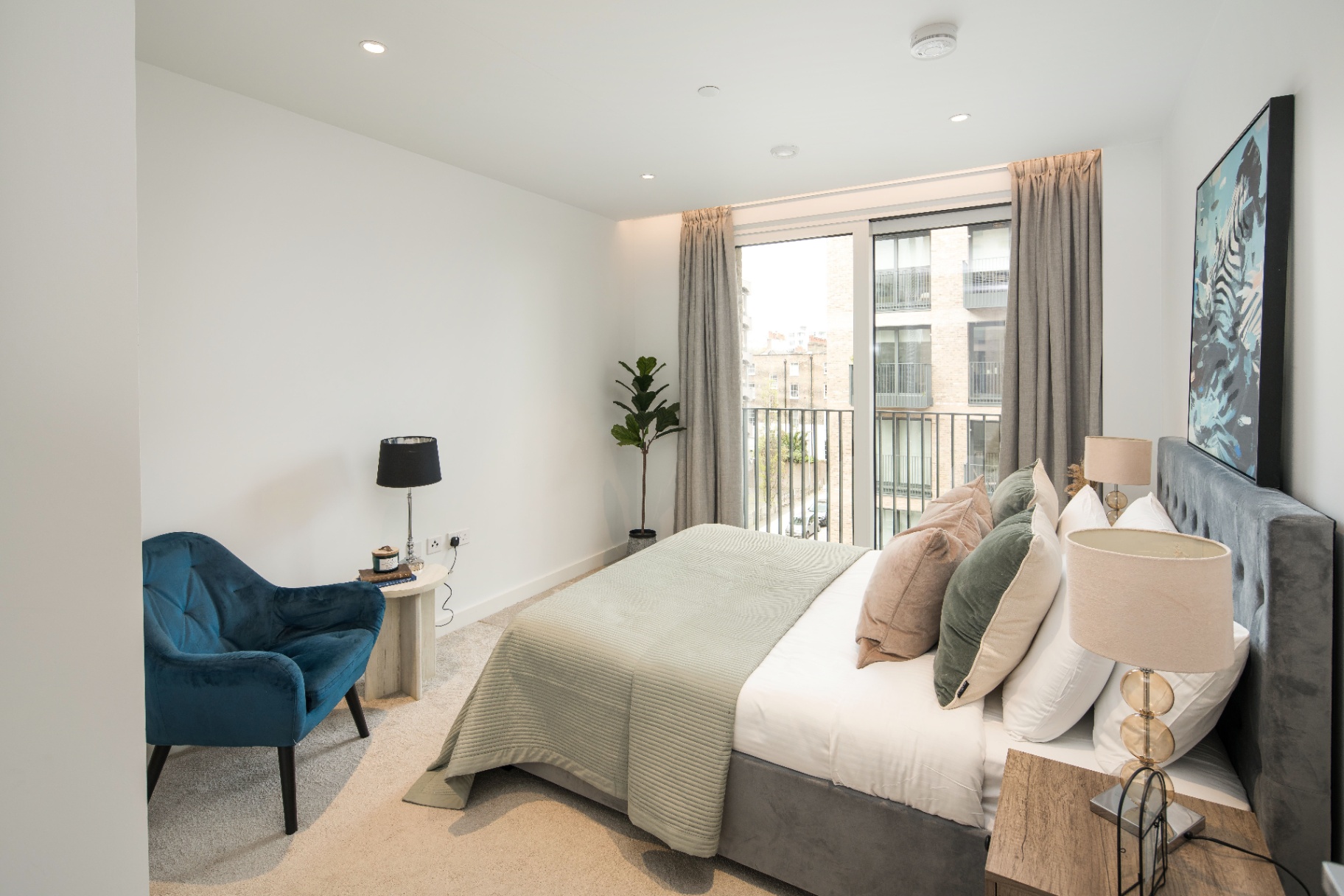 Covent Garden Flat staging detail 5